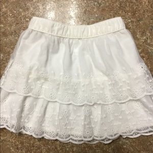 Girls Carter’s cream Lace Skirt Size 5